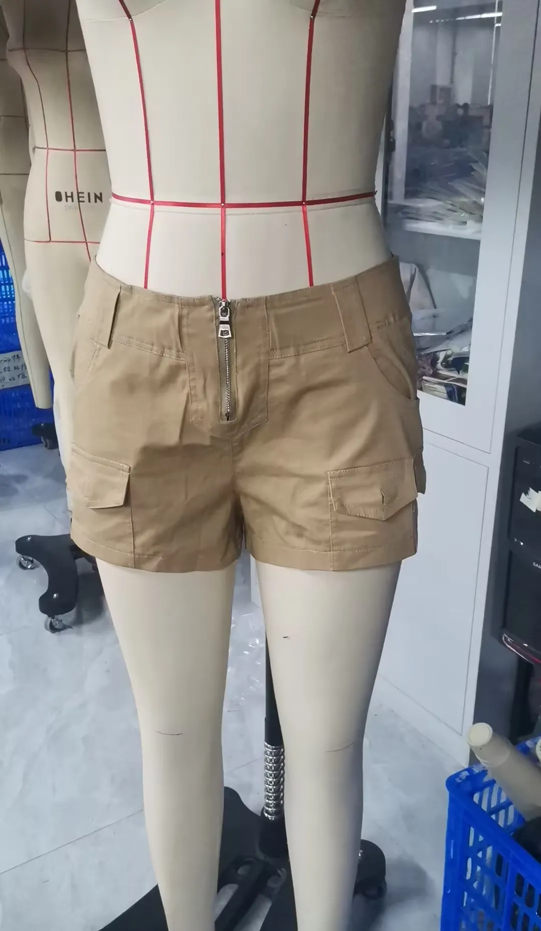 

Женские повседневные шорты-карго в стиле ретро, однотонные шорты с низкой талией и карманами, летние винтажные шорты для пляжной уличной одежды 2025