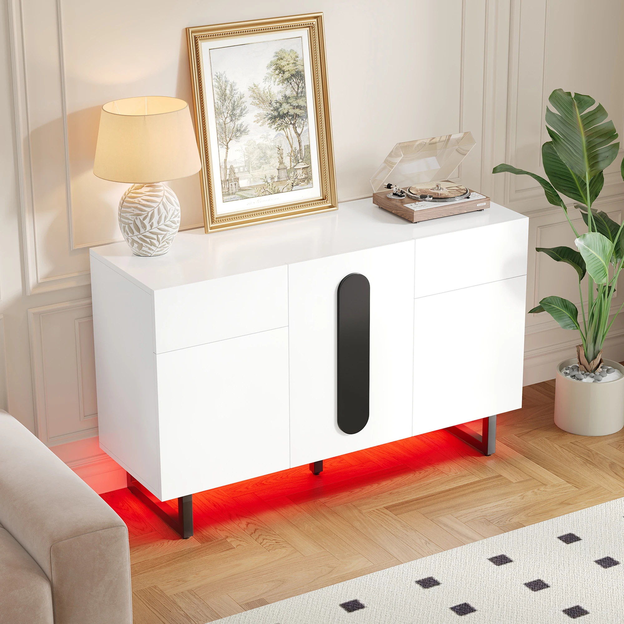 KOMHTOM Aparador Moderno y Elegante de 120 cm en Color Blanco con Amplios Cajones de Almacenamiento y Puertas de Almacenamiento Cerradas, Manijas Negras Elegantes y Patas Metálicas Estables