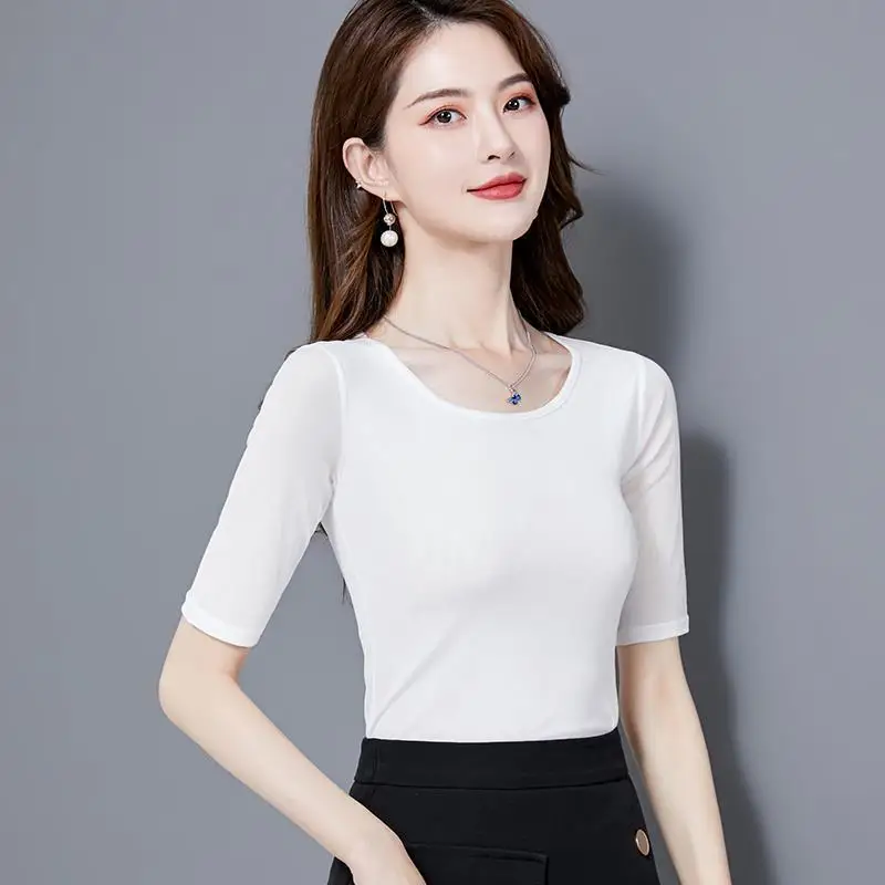 Top in rete a maniche corte per t-shirt da donna per l'estate, slim a mezza manica per piccola camicia con base in pizzo nero sottile per capispalla