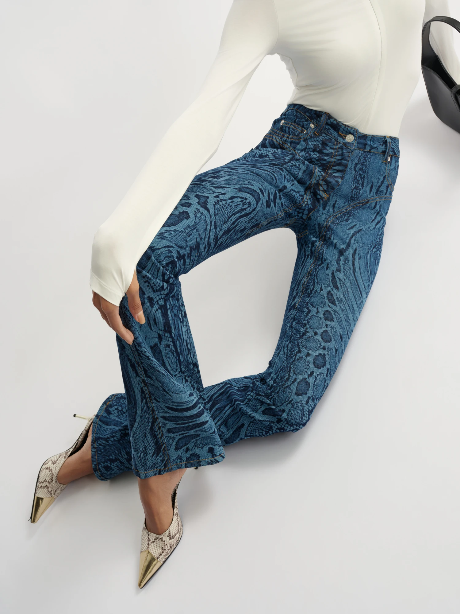 

Джинсы Zia Zhang с высокой талией, прямые, из денима, женские, весна-осень, новые, элегантные, утягивающие, с принтом, микро-клеш