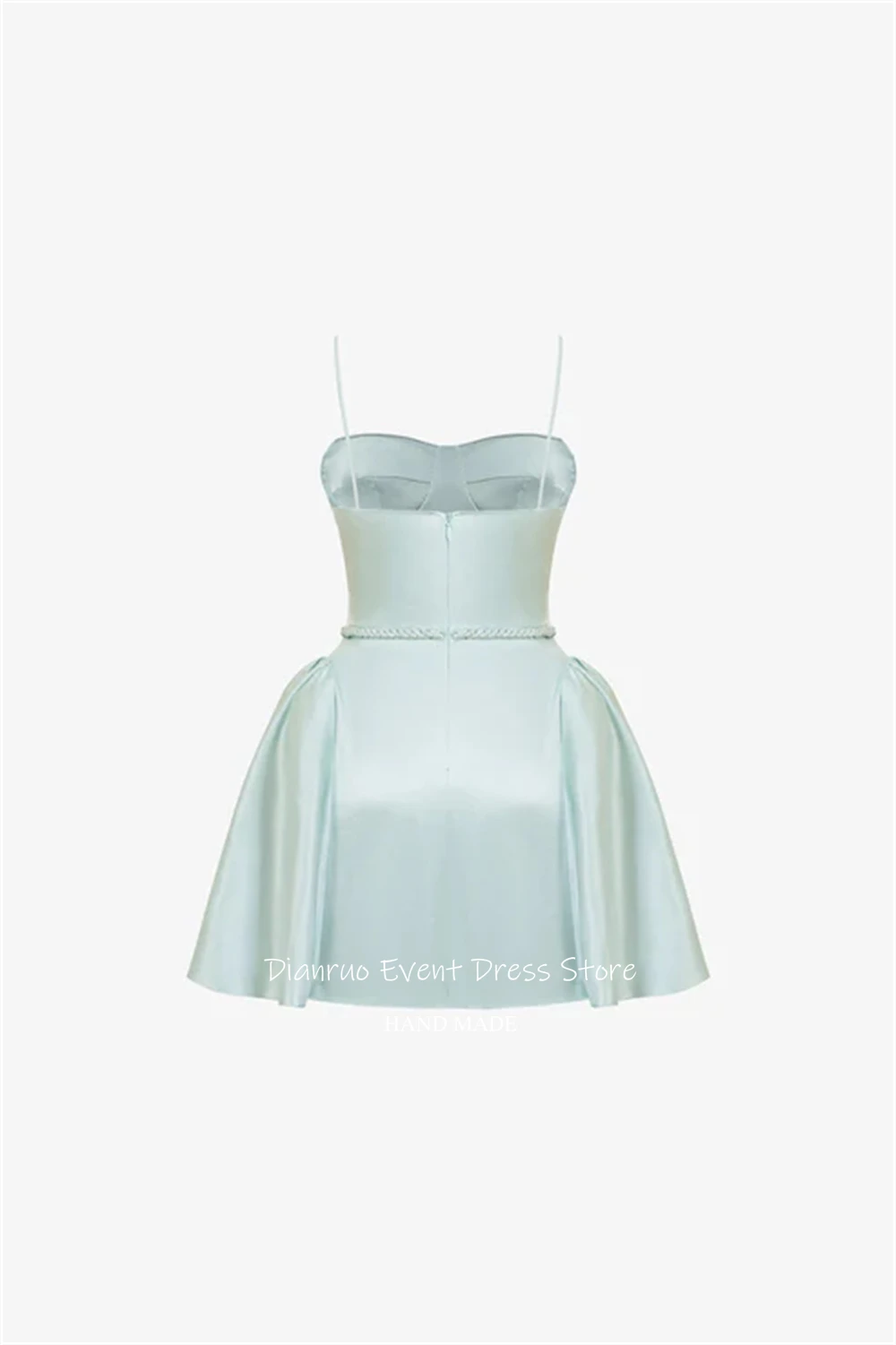 ชุดราตรีงานพรอมแบบเปิดหลัง คอวี สายเดี่ยว ผ้าพลีท สีเขียวมิ้นท์อ่อน  ทรงเอไลน์  สำหรับงานวันเกิด  สามารถสั่งตัดได้