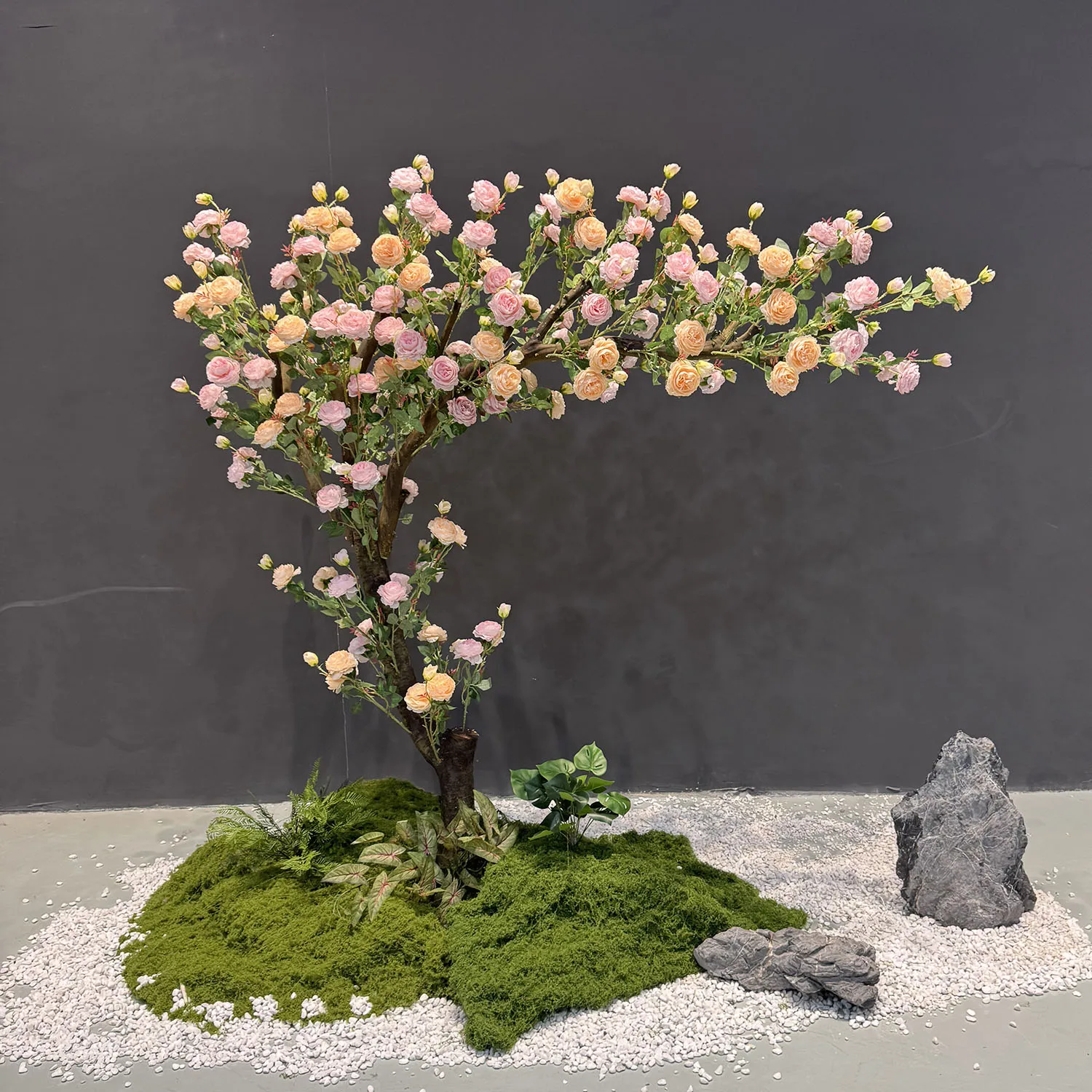 

Artificial Cherry Blossom Tree Artificial Rose Flowers Tree for Landscape and Venue Decoration Hotel Party Outdoor Indoor