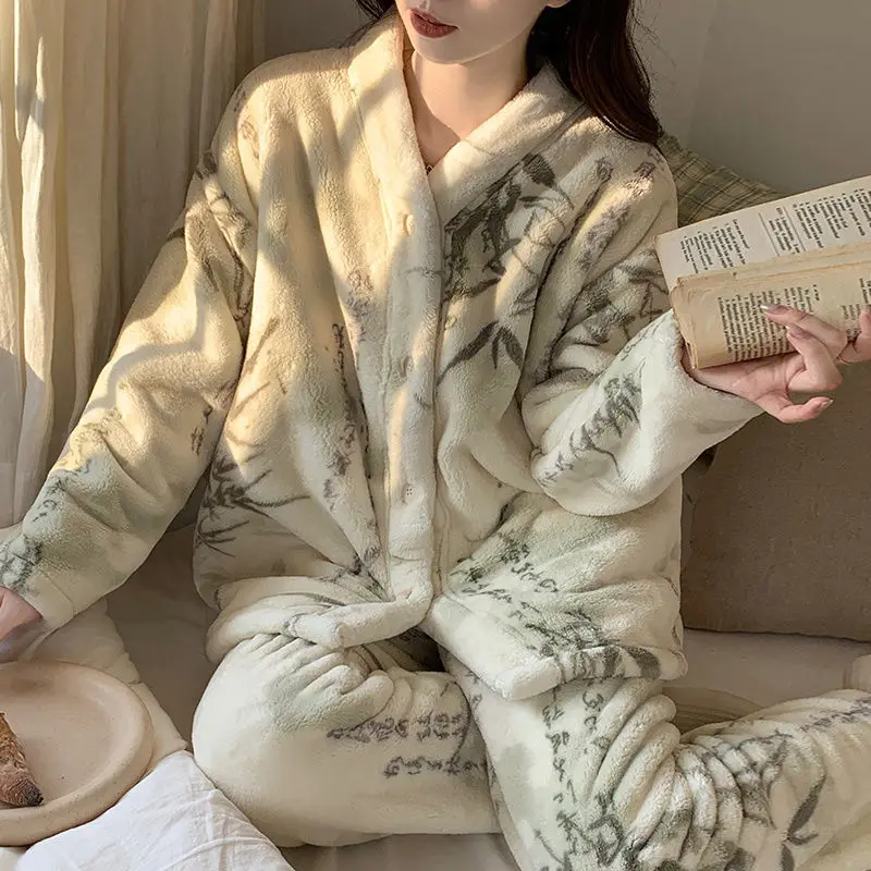 

Женские пижамы из кораллового флиса, осенне-зимняя новая модель, удобная одежда для сна, утепленная фланелевая пижама на флисовой подкладке, костюм для дома