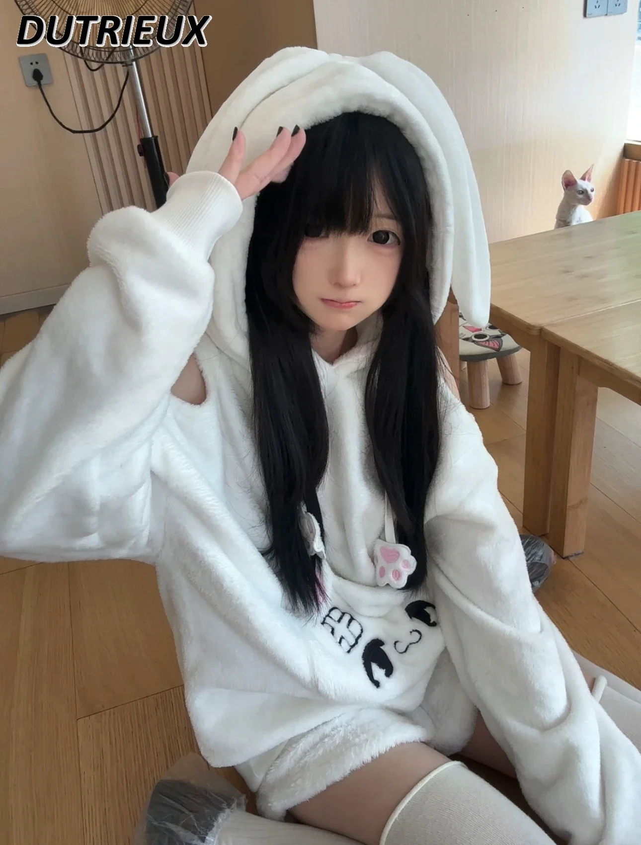 Cute Loose Home Clothes Lamb Wool Thick Jumper Autumn and Winter New Sweet Girl Versatile Hooded Embroidered Sweatshirt