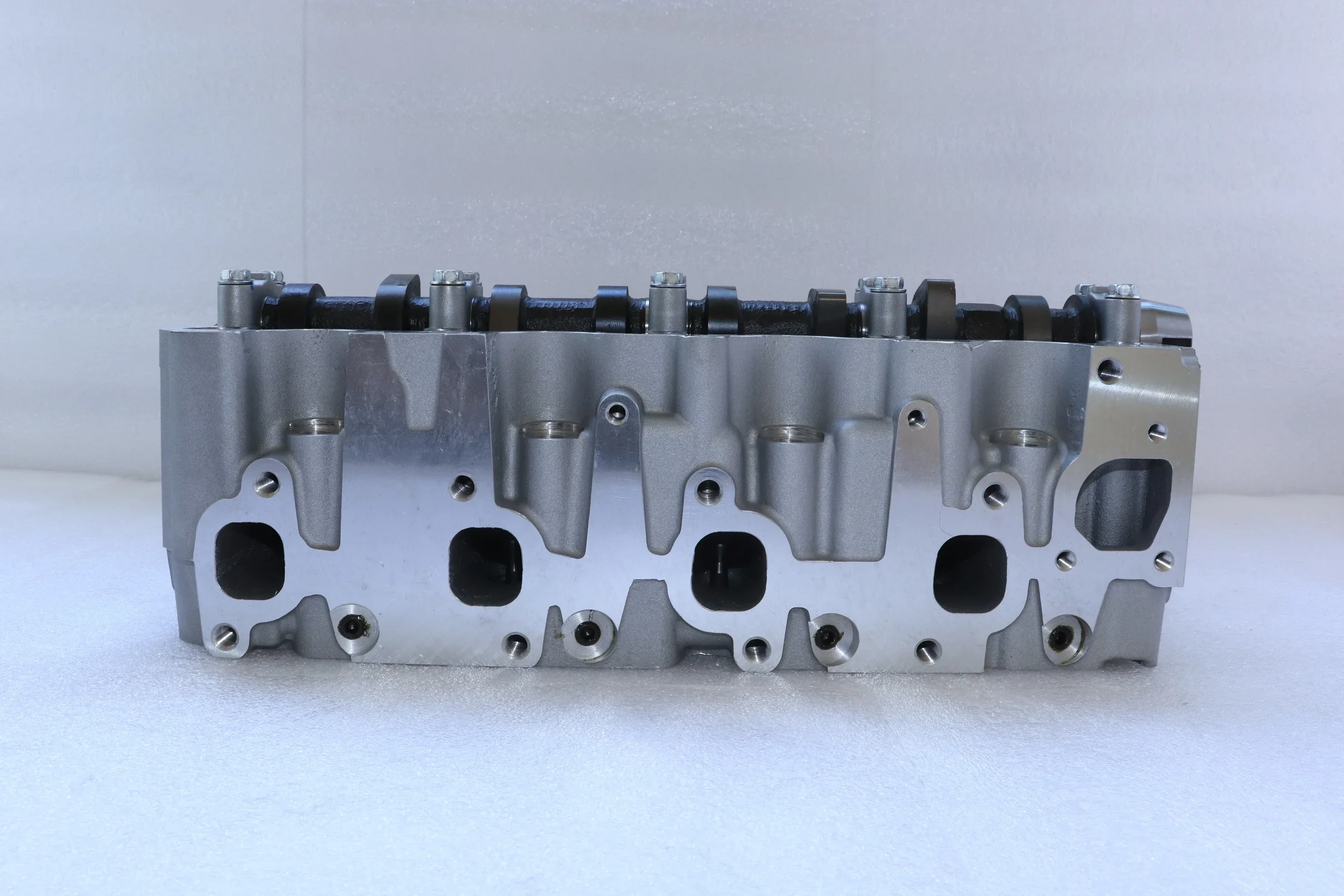 

ZD22 Cylinder Head Engine Accessories For ZD22 Cylinder Head