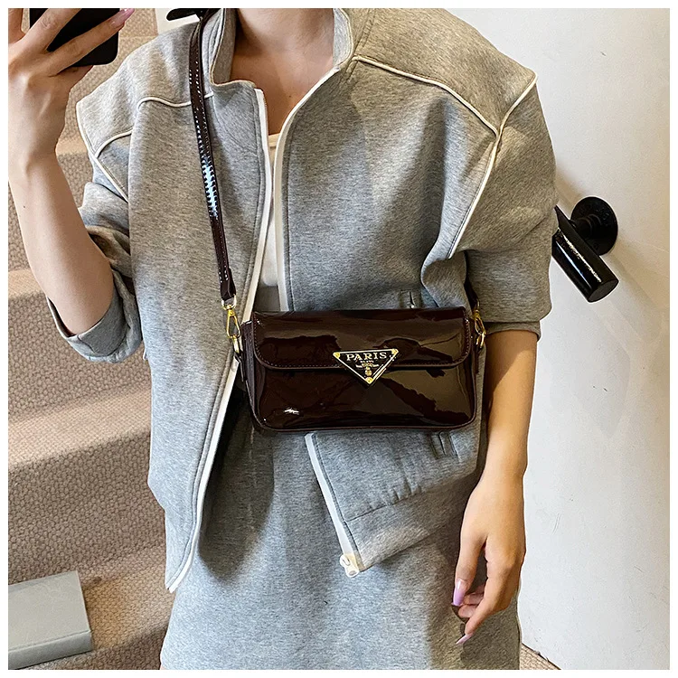 

Лидер продаж 2025, женская маленькая квадратная сумка, большая вместительная повседневная стильная сумка на плечо подмышками, дорожная сумка