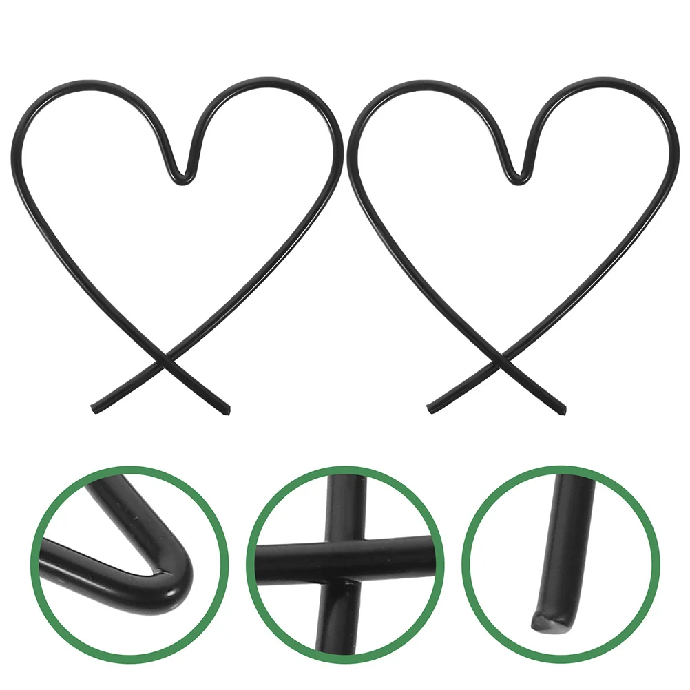 

2Pcs Love Heart Iron Wall Decor Rustic Metal Heart Hanging Decoration Artistic Home Wall Art Ornament for Living Room Bedroom