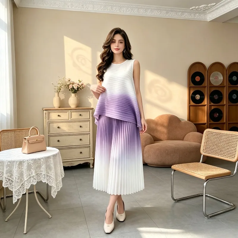Miyake Pleated 2026 New Summer Style Foreign Trade Round Neck Sleeveless Top Gradient Color Skirt High-end Elegant Set Dress