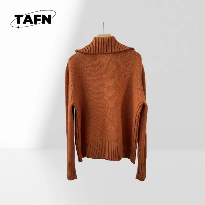 25 Europejski styl kaszmirowy ciepły luksusowy damski sweter uliczny kołnierzyki wyglądają dobrze trend przepływ komfortowy prosty gruby A25050