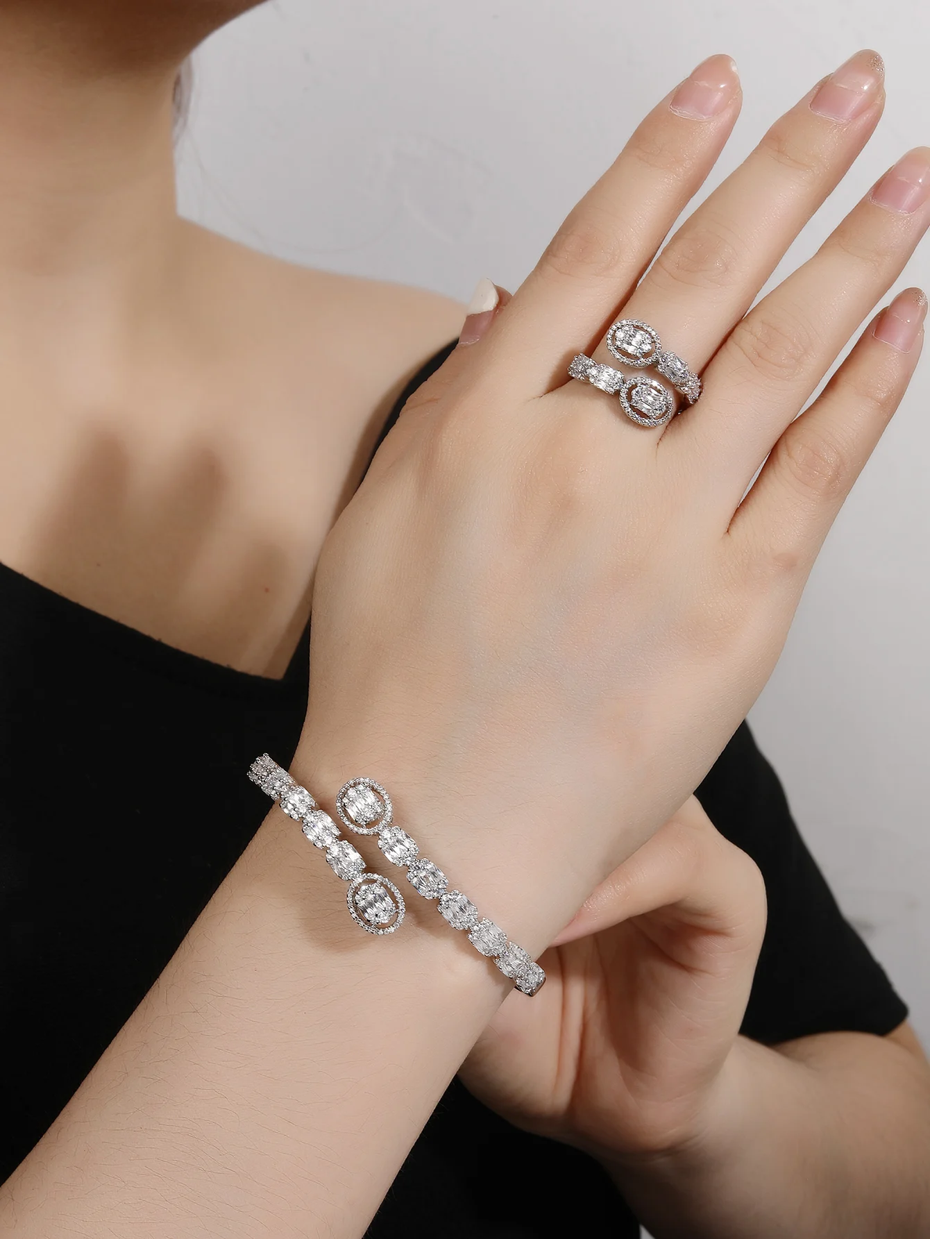 Fashion bracelet ring set