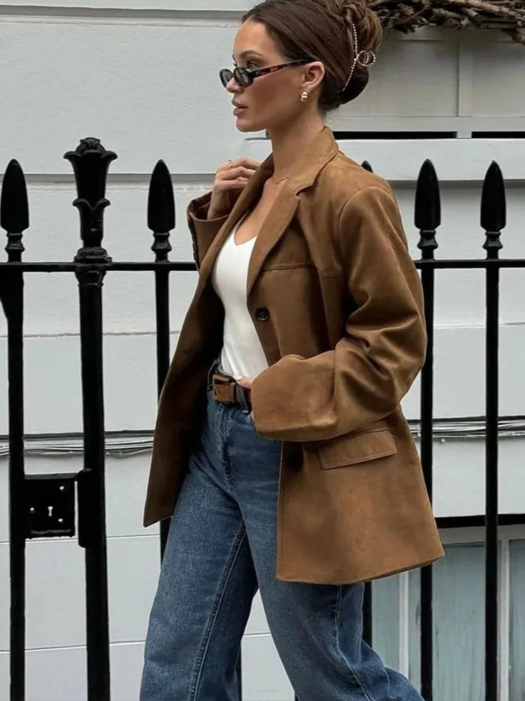 TRAFZA 2024 Women\'s Winter Fashion Solid Color Blazer Lapel Pocket Decorated Casual Top Women\'s Loose Short Coat Street Jacket
