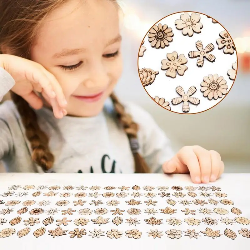 100 Uds Mini mezcla de piezas de madera hojas de flores creativas recortes rebanadas para DIYY decoración artística de madera fiesta en casa Doodle Scrapbooking