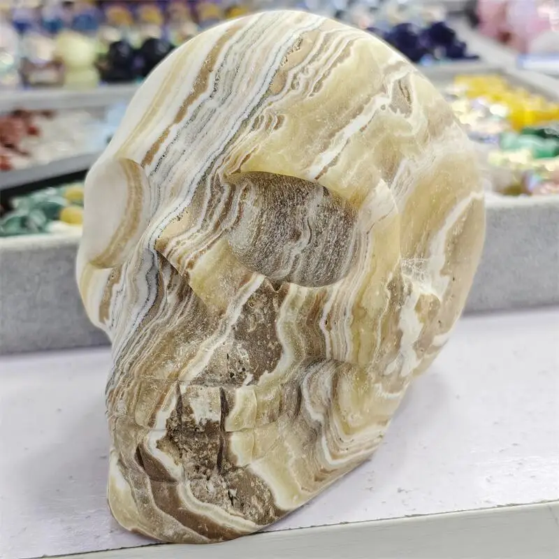 

Natural Calcite Skull Carving Polished Quartz Healing Stones Gemstones For Home DIY Decoration Gift 1pcs