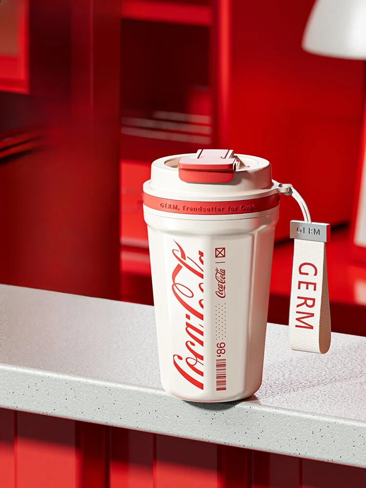 

Термос GERM Coca-Cola Cerc с большой емкостью, кофейная кружка для женщин, новая модель 2025 года, двусторонняя, с ремешком для подвешивания
