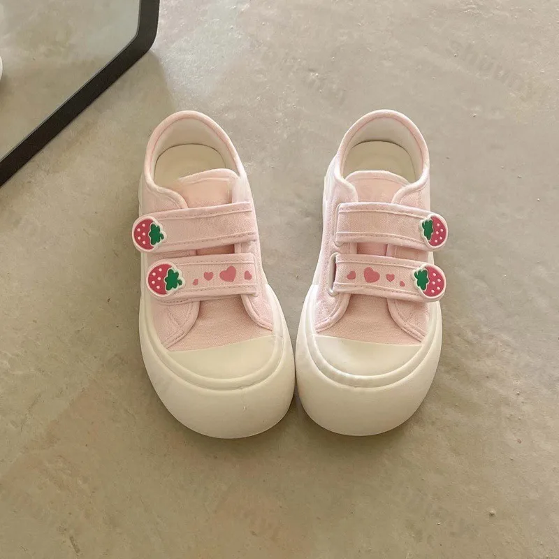 Thumbnail 3 - #41 Best Canvas Shoes to Buy In 2026