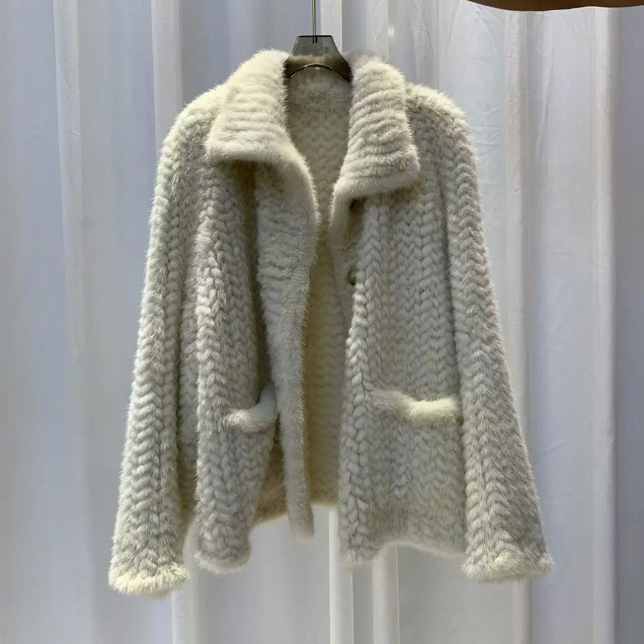 

Осенне-зимняя новая двусторонняя женская свободная модная трендовая плетеная шуба из норки с лацканами