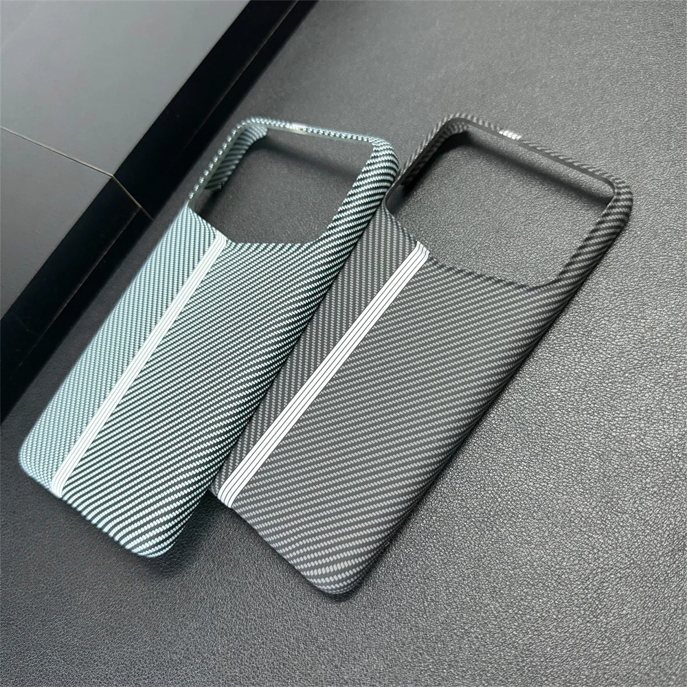 Ultra-Thin Frosted Carbon Fiber Texture Case for Redmi K70 Champion Edition Skin Feel Matte Protective Cover Funda Capa - Image 2