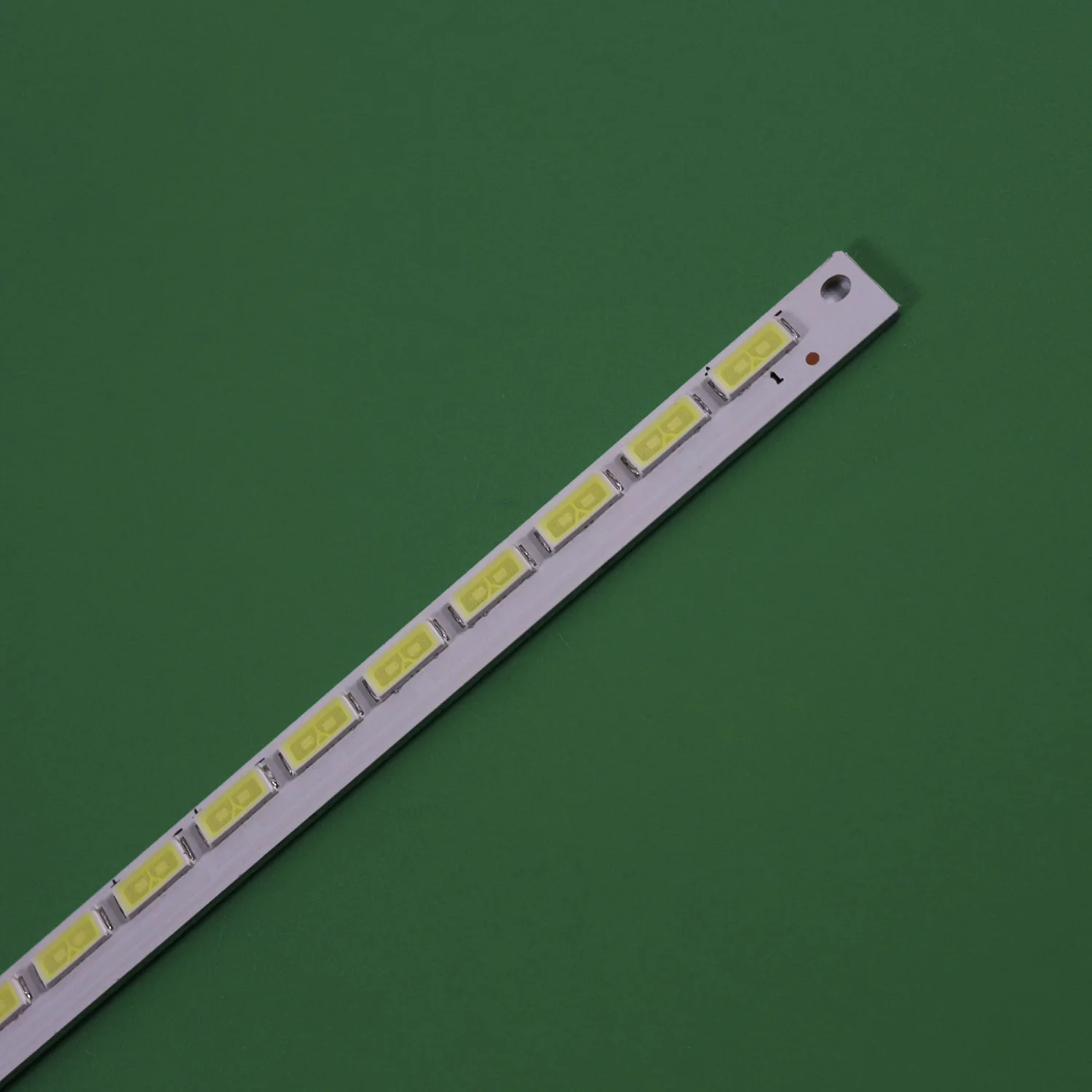 LED Backlight Strip For HE400GFD-B31 RSAG7.820.5403 SSY-1125050 LED40K260X3D LED40K270X3D LED40K360X3D