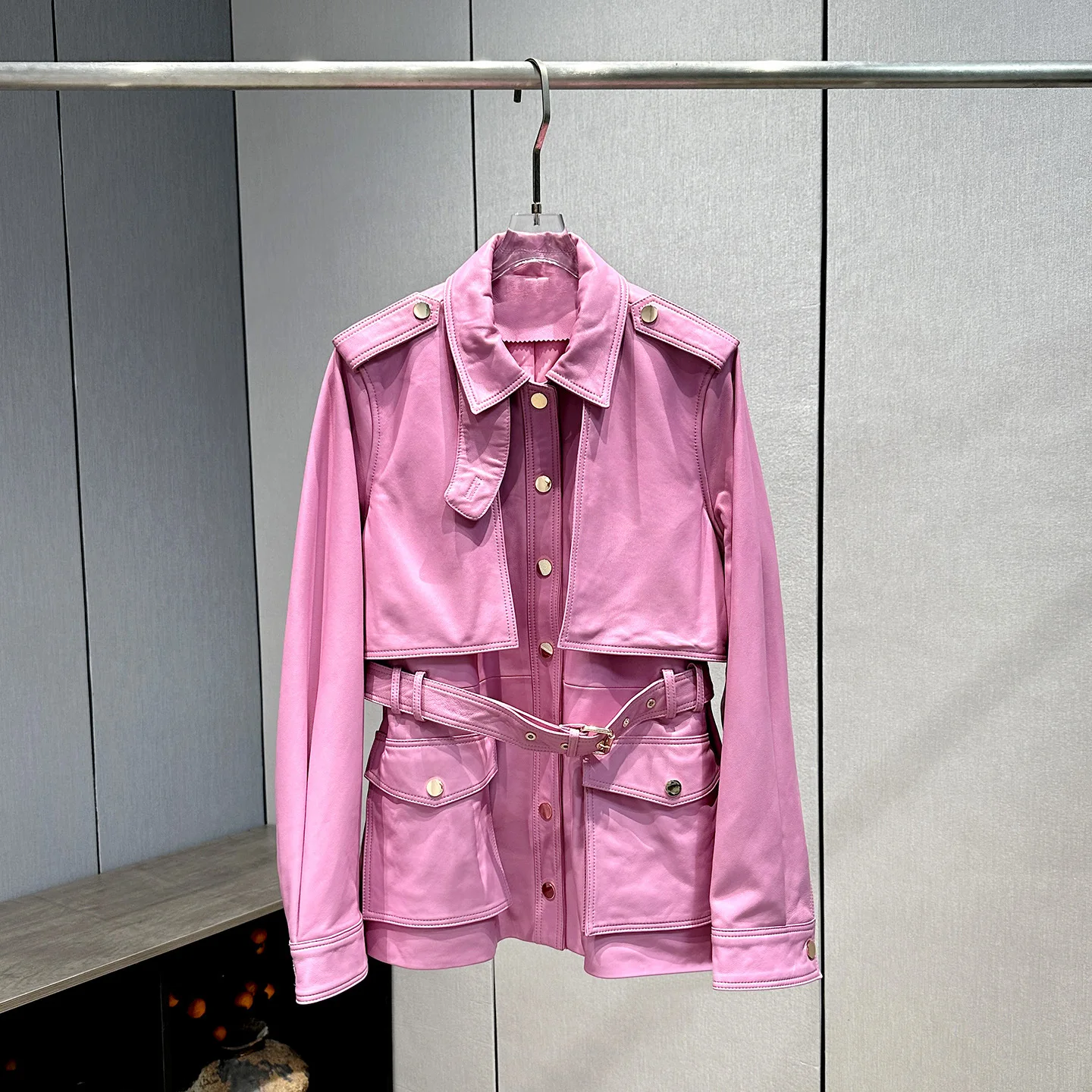 

Осенняя женская куртка из искусственной кожи 202, искусственная двухсекционная стильная одежда с цветным блоком, воротником с длинными рукавами и поясом, верхняя одежда средней длины