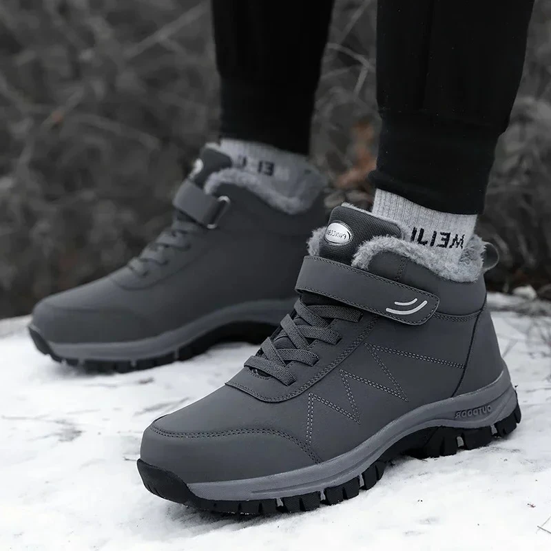 

Men's Warm Snow Boots Outdoor Leather Thick Plush Winter Waterproof and Durable Trendy Sports Men's Casual Sports Shoes