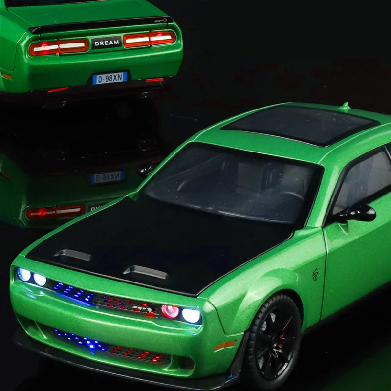 1:24 Dodge Challenger SRT Hellcat alliage modèle de voiture de sport moulé sous pression en métal voiture de course modèle de véhicule musculaire son lumière enfants jouet cadeau