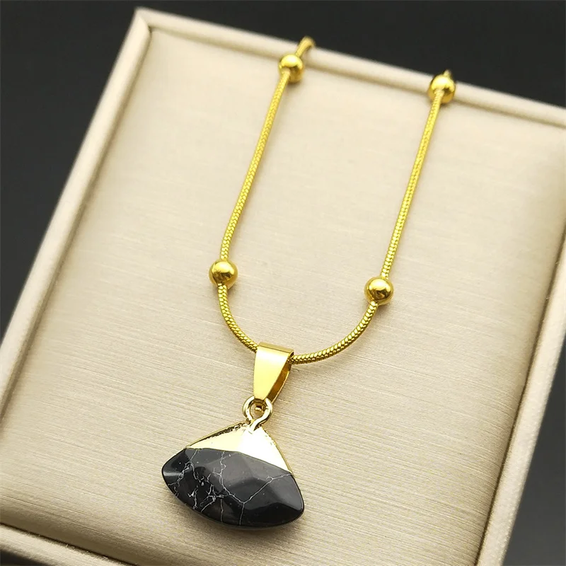 

Elegant Black Original Stone Fan Shape Pendant Necklace Women Stainless Steel Gold Color Choker Bead Chain Wedding Party Gift
