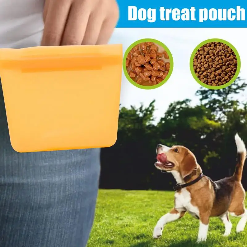 Pet Training Silicone Treat Pouch Dog Food Bag Waterproof Training Dog Cat Silicone Snack Bag Storage Pet Travel Outdoor Product