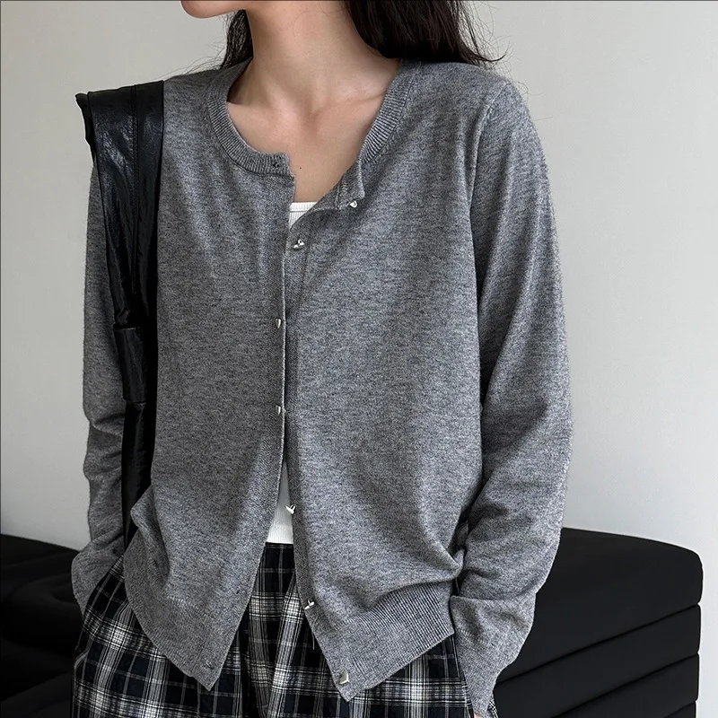 

Autumn new casual coat long sleeve single breasted knitted sweater cardigan women