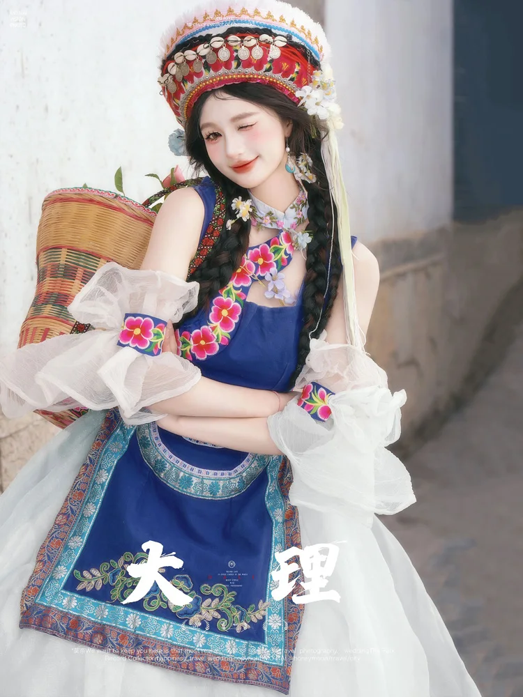 Bai Ethnic Costume Female Minority Dance Headdress Yunnan Dress of Miao Dali Popular Trip Shoot