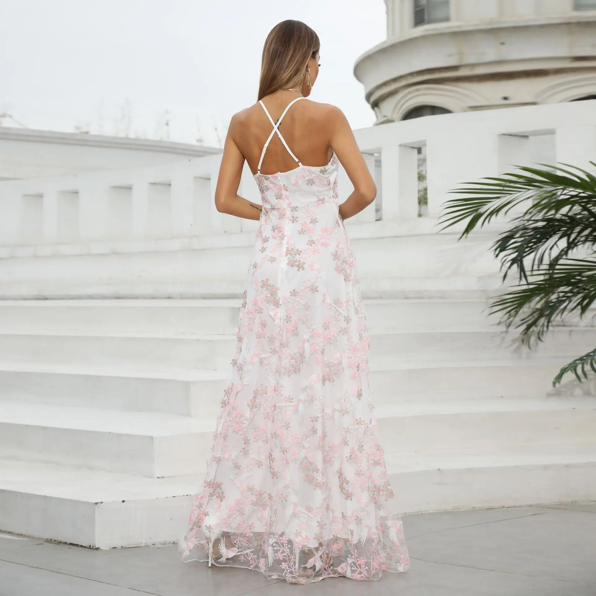 Vestido de novia africano elegante de alta calidad, apliques blancos sin mangas de encaje, alfombra roja, vestido de novia Floral de sirena