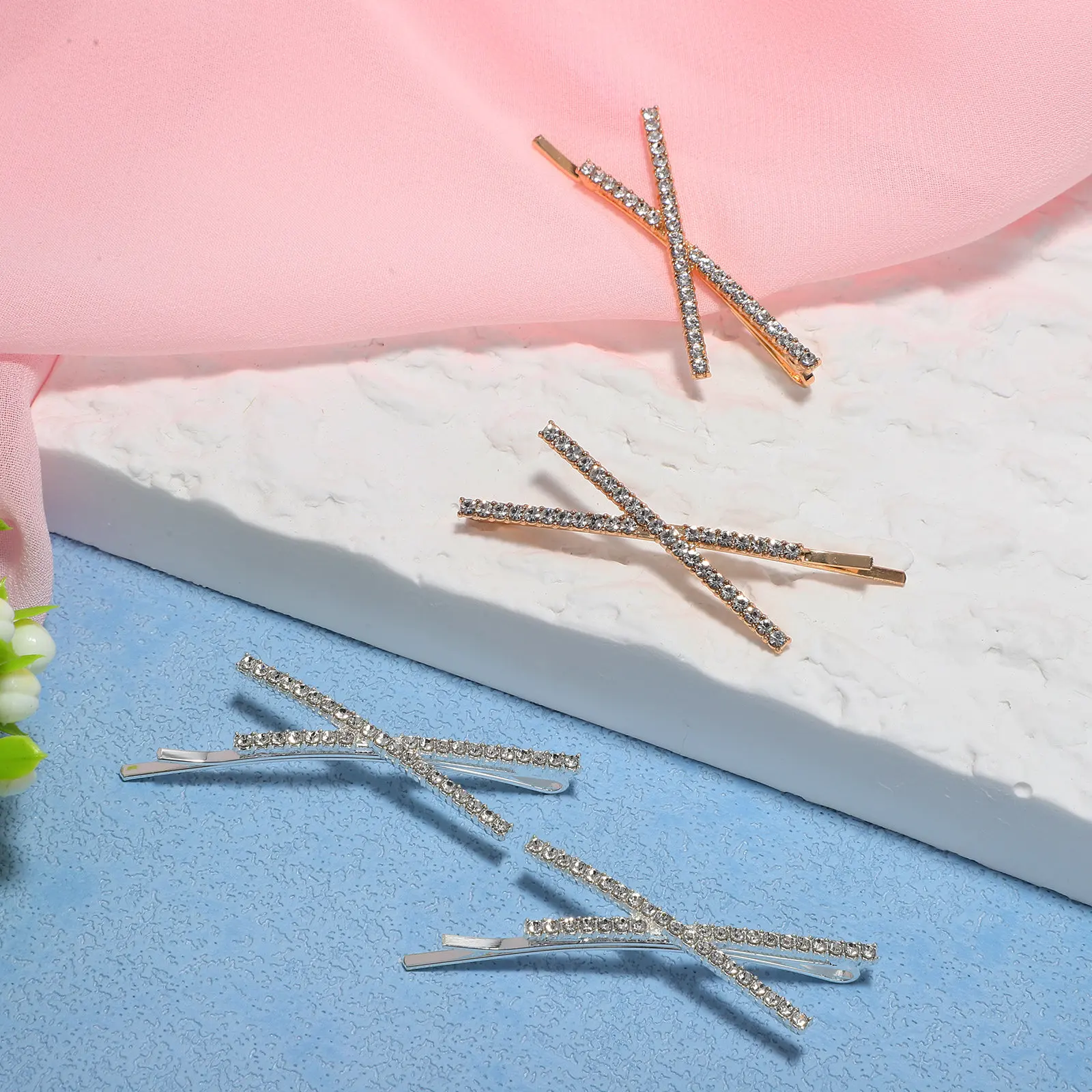 

4Pcs Rhinestone Hair Clips Metal Hairpin Stylish Hair Accessories for Women Wedding Party Casual