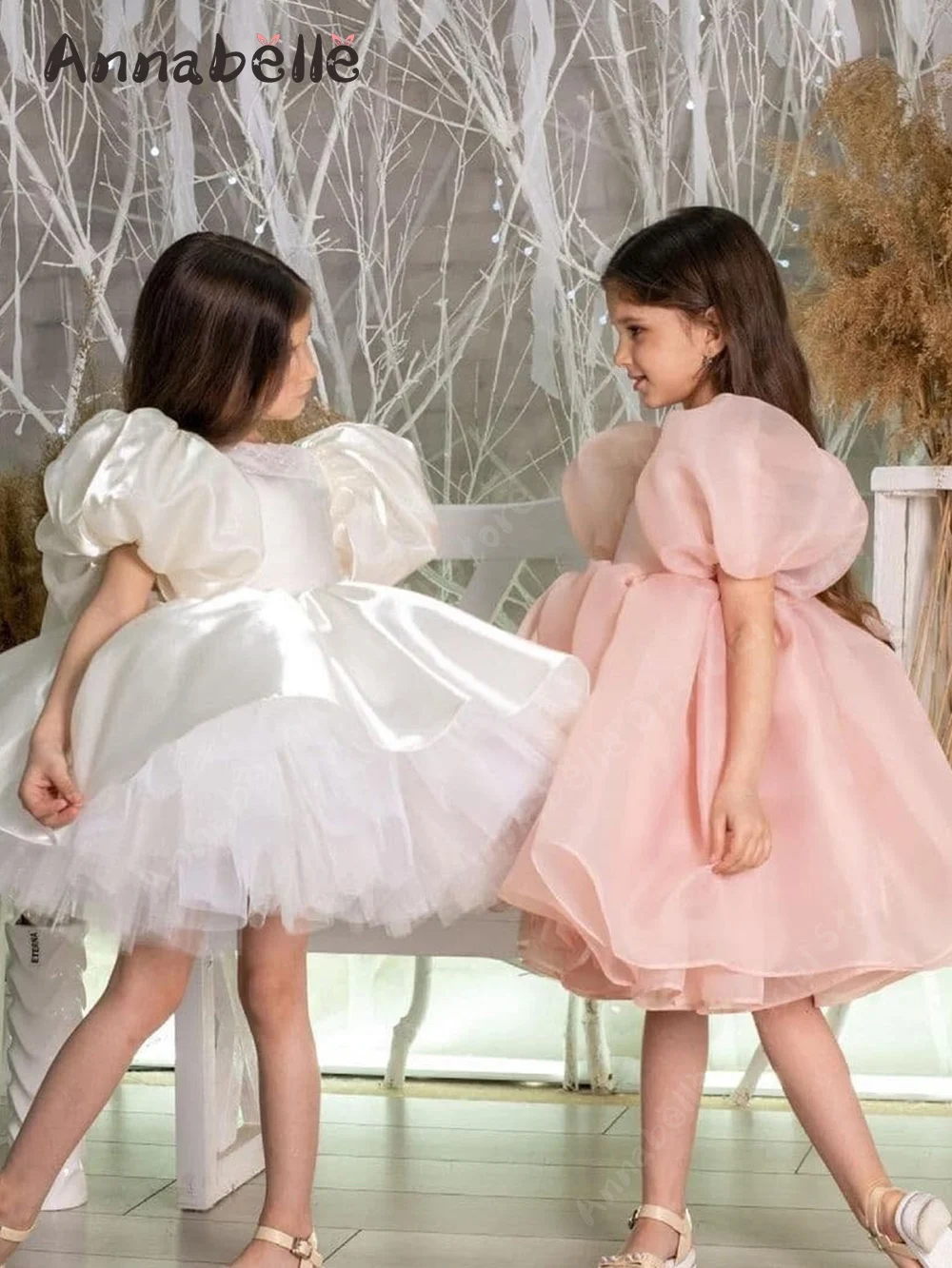 Annabelle Flower Girl Dress Yarn Bubble Sleeved lunghezza al ginocchio abiti gonfi per le donne Party Wedding Evening