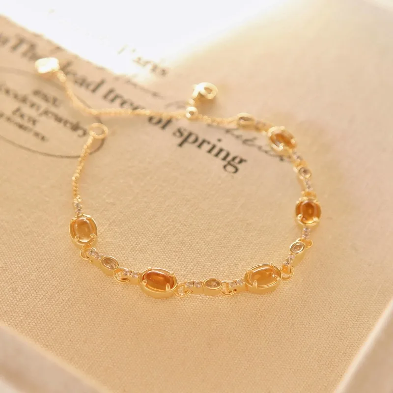 Light luxury oval egg face bracelet with delicate and high-end touch for women's micro inlay