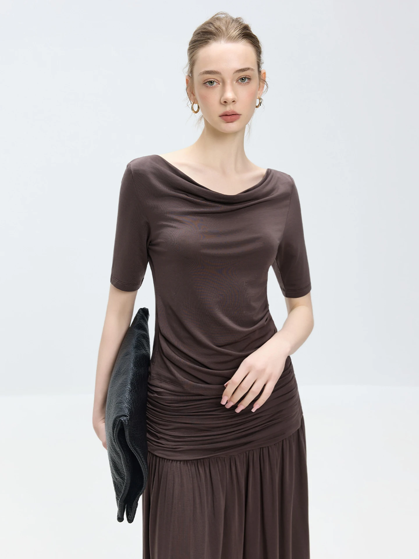 

Slim Fit Ruffle Collar Short Sleeve T-Shirt Women's Pure Color Minimalist Elegance Lurex Fiber Breathable Comfortable T-Shirt
