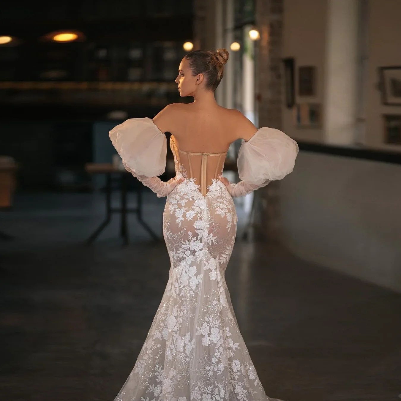 Dreamlike Bridal Dress Puffy Sleeve Floral Sheer Applique Bridal Dresses Customized Backless Sexy Wedding Gowns Off Shoulder