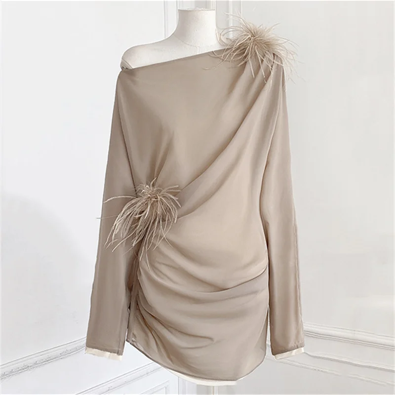 Women's t-shirt New asymmetrical slim fit sloping shoulder long sleeved top for spring 2026 feather decoration women's corset