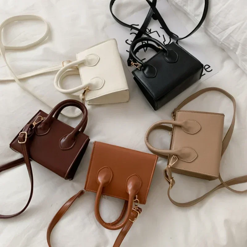 

Small Square Bag New Popular Retro Mini Handbag Literary Crowds Shoulder Messenger Female Bag All-Match Top Handle Purse Women