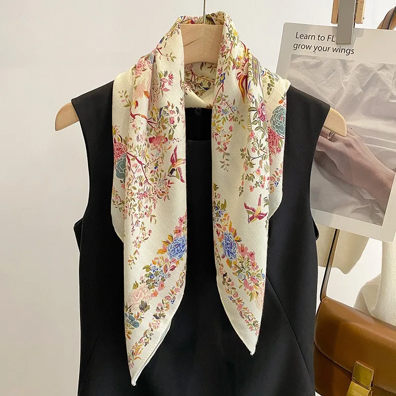 

70x70cm Simple Elegance Floral Bird Print Silk Scarf Lyric Velvet Korean Style Countryside Flower Warm Sunscreen Large Shawl