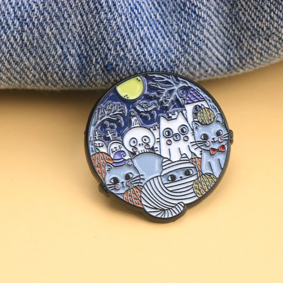 Halloween Cat Enamel Pin - Cartoon Punk Mummy Cat Lapel Badge for Backpack DIY Gift