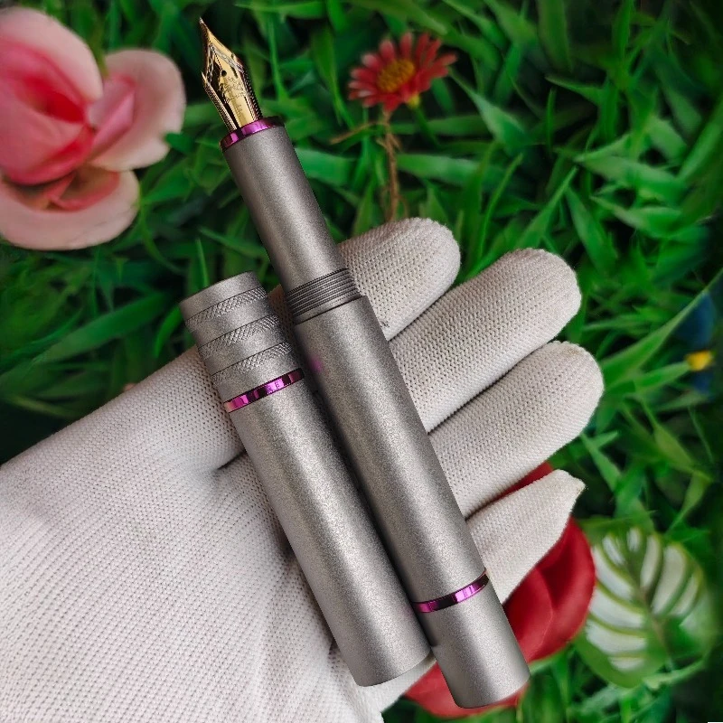 

Jinhao Cheap Sale Big Pen Titanium Alloy Fountain Pens Pentagram Stack Long Knife 3.0mm No.6 Nib Business Calligraphy Pen Box
