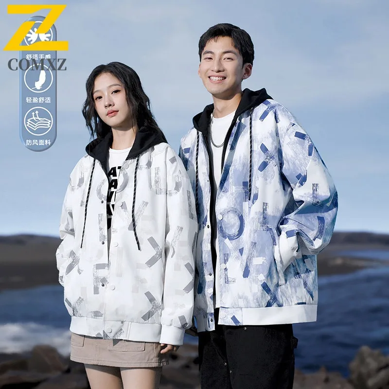 

COMXZ 2025 Autumn Casual Fake Two-Piece Coat Couple Letter Print All-Match Jacket Waterproof Windproof lightweight windbreaker