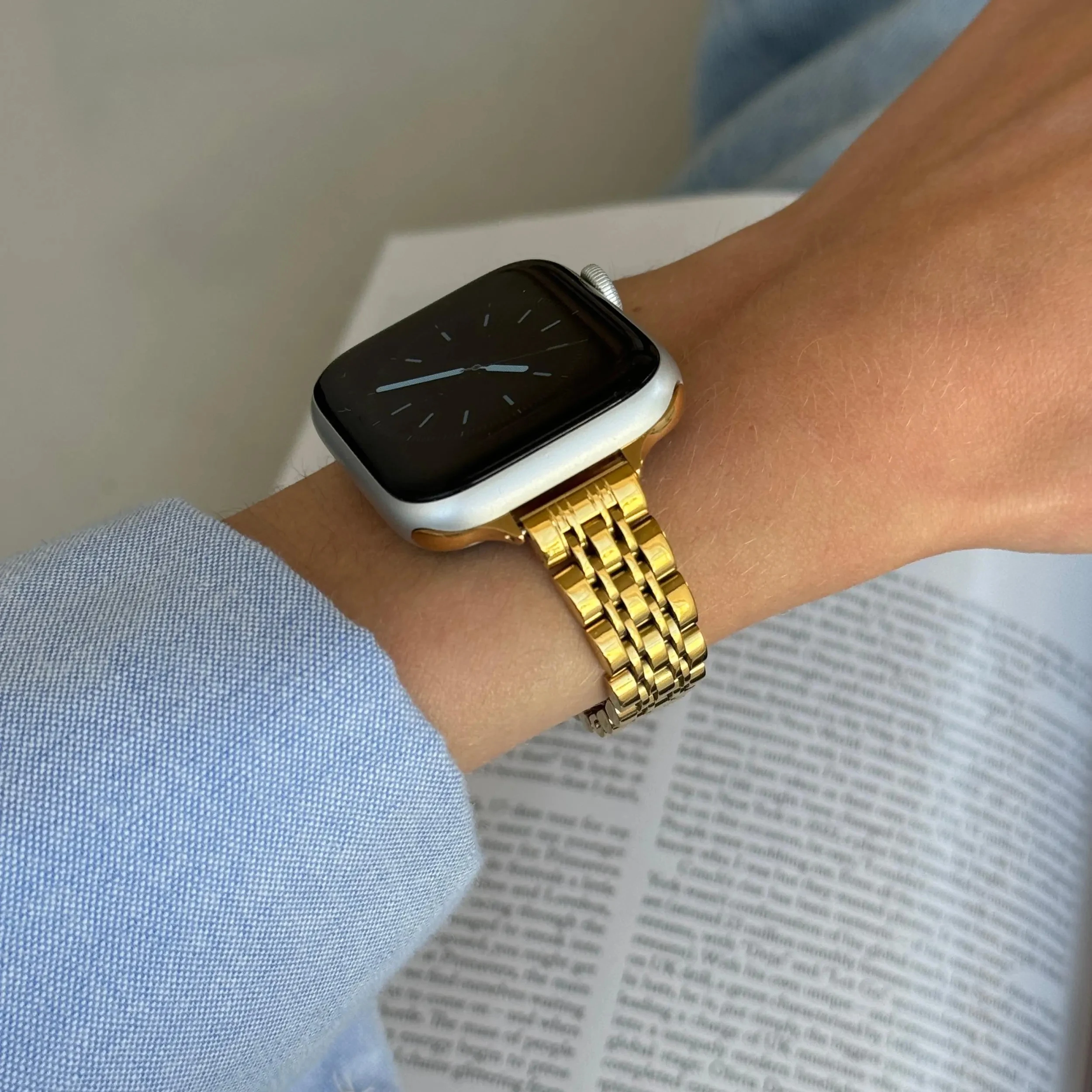 Slanke roestvrijstalen metalen dameshorlogeband voor Apple Watch 38/40/41 mm 42/44/45/46/49 mm Geschikt voor iWatch-serie SE987654321