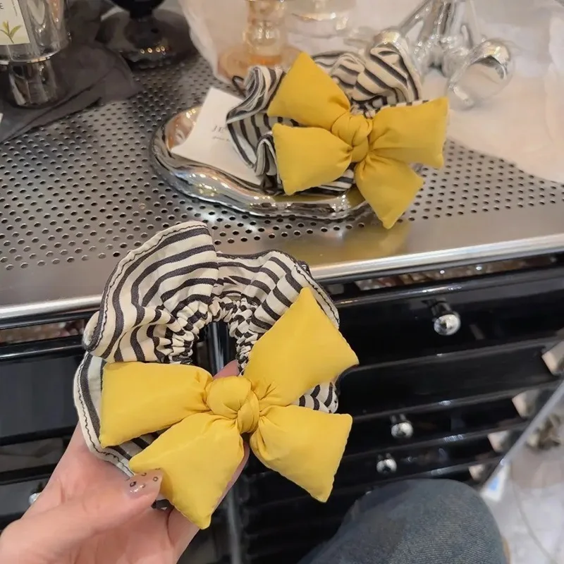 

1 Pcs Women's Hair Scrunchies Bow Striped Simple Versatile Korean Elastic Hair Bands Cute Kawaii Sweet Hair Accessories Girl