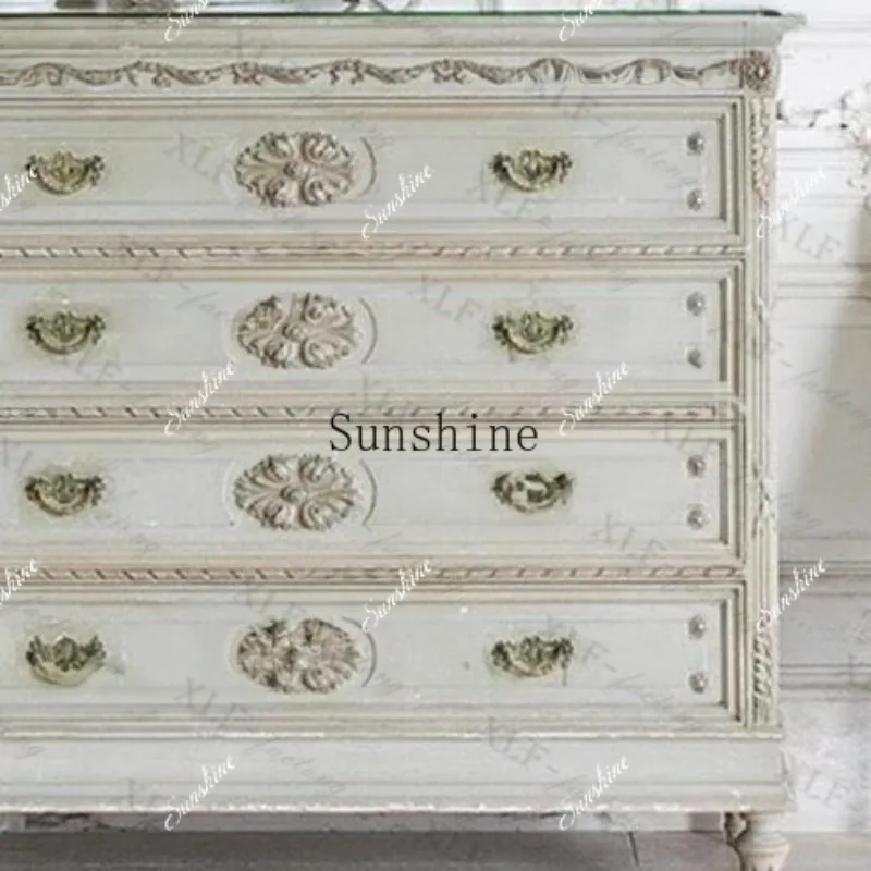 

French retro solid wood old carved entrance cabinet light luxury high-end dining side cabinet FT