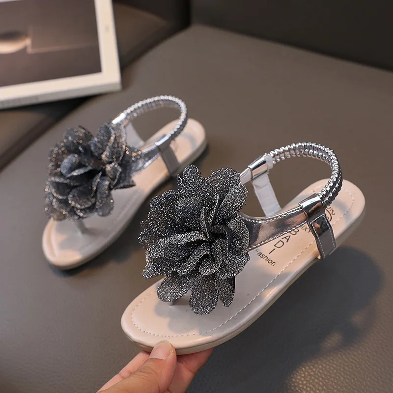 Girls Sandals 2023 Summer New Bling Flowers Baby Children Fashion Soft Bottom Student Shoes Kid\'s Slippers Pink Flats Flip Flops