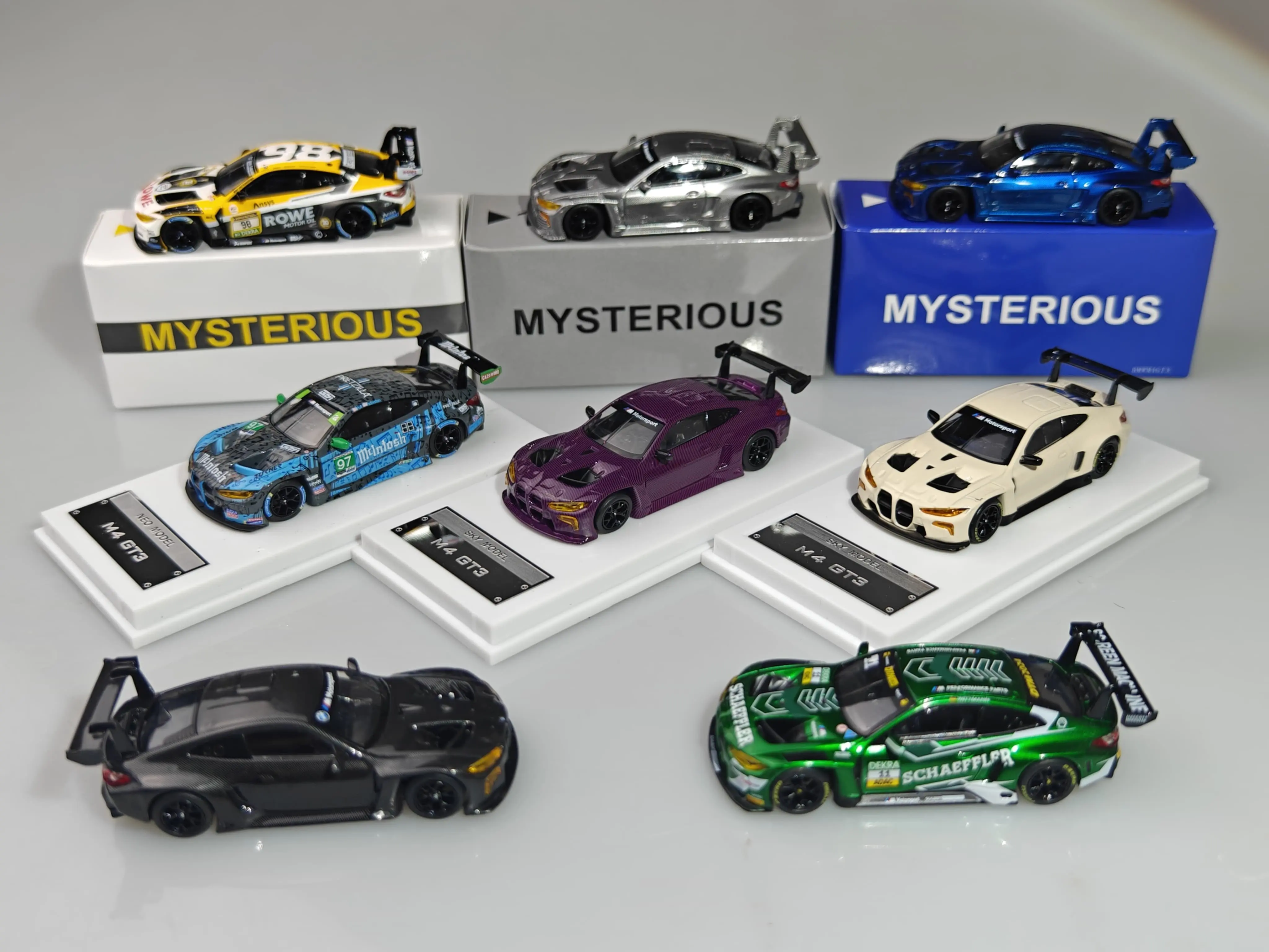 1:64, MYSTERIOU M4 GT3 Carbon Fiber Edition, alloy die-cast