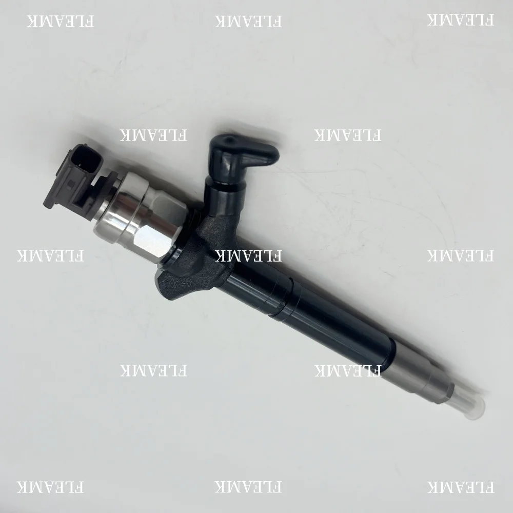 High Quality Diesel Common Rail Injector 095000-6110 23670-09130
