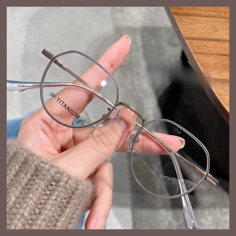 

Metal Small Frame Titanium Frame Polygonal Anti-blue Light Myopia Glasses Women Fashionable Versatile Matched with Prescription