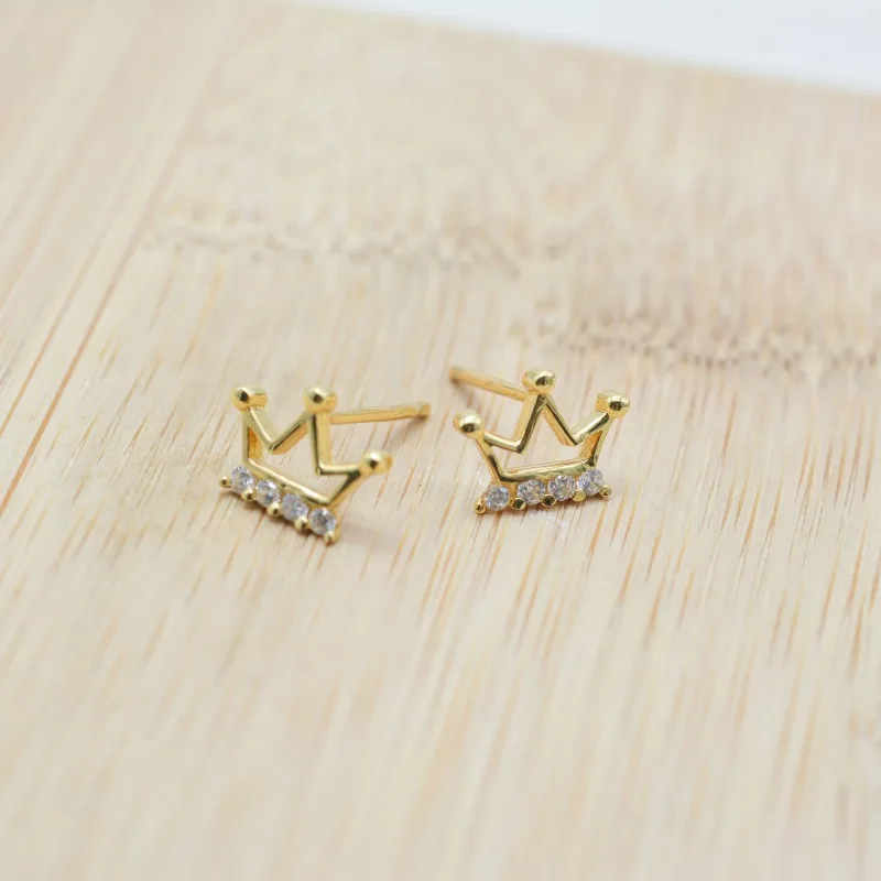 

Серьги-гвоздики Ins Wind из стерлингового серебра 925 пробы с короной, модные мини-серьги с цирконом, корейский простой темперамент, простой