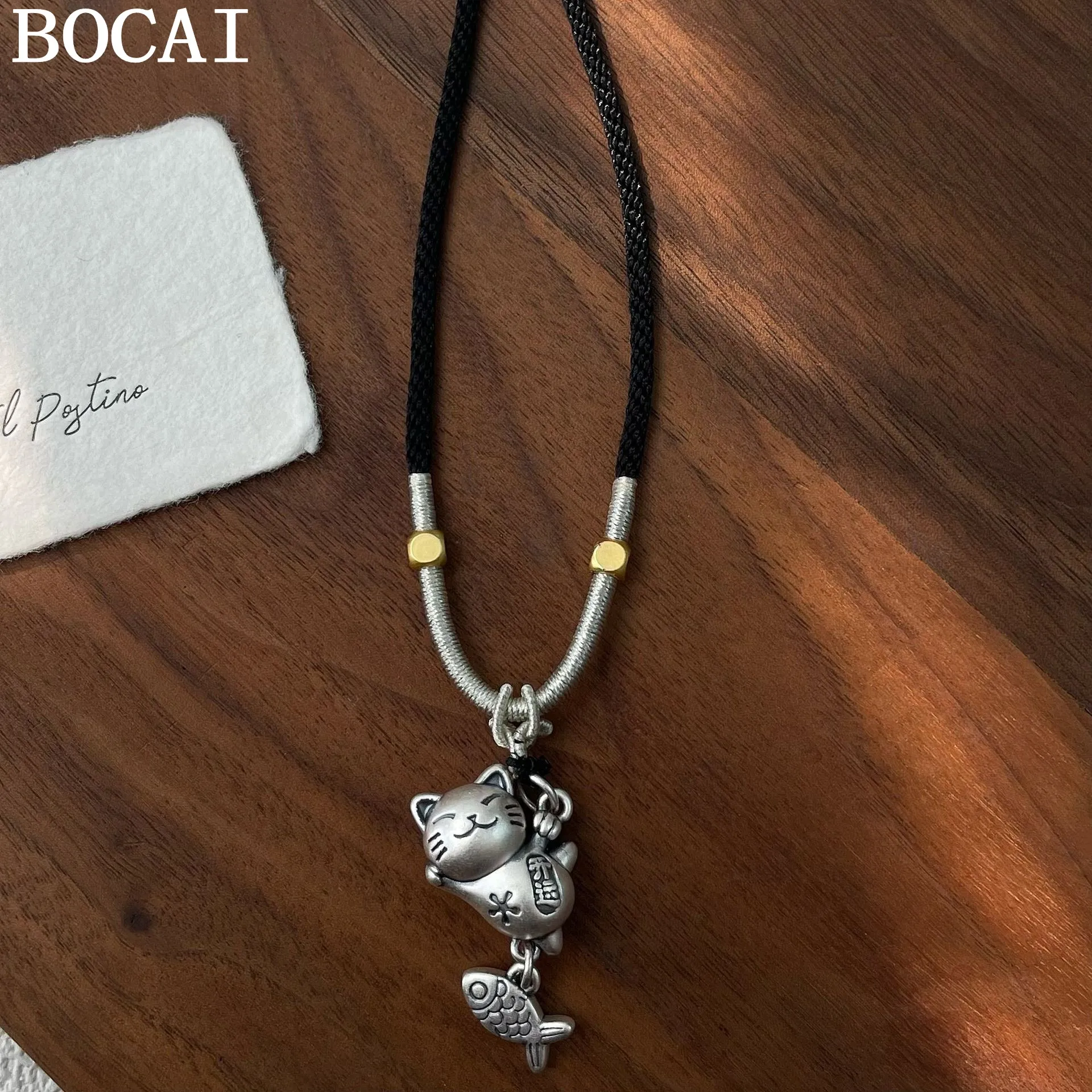 

Новое регулируемое ожерелье BOCAI из стерлингового серебра S925 в ретро-минималистичном стиле с плетеным узором и кулоном в виде счастливого кота, женское